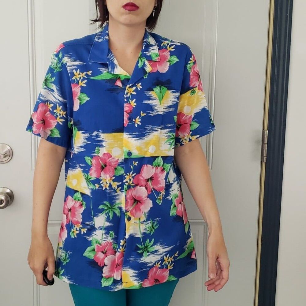 80s Ladies Hawaiian Shirt